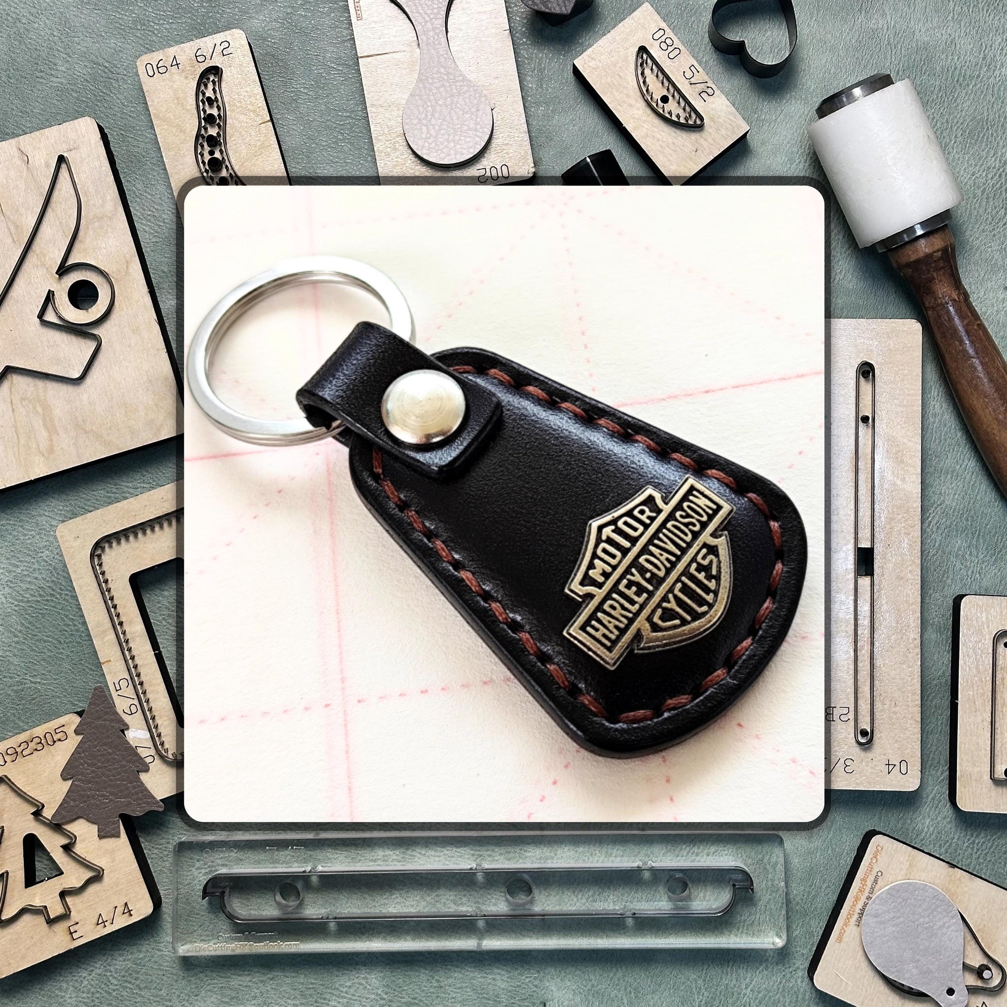 Keychain cutting die/Sizzix precision leather craft tools/Steel ruler metal leather punch set/Suitable for leather craft enthusiasts