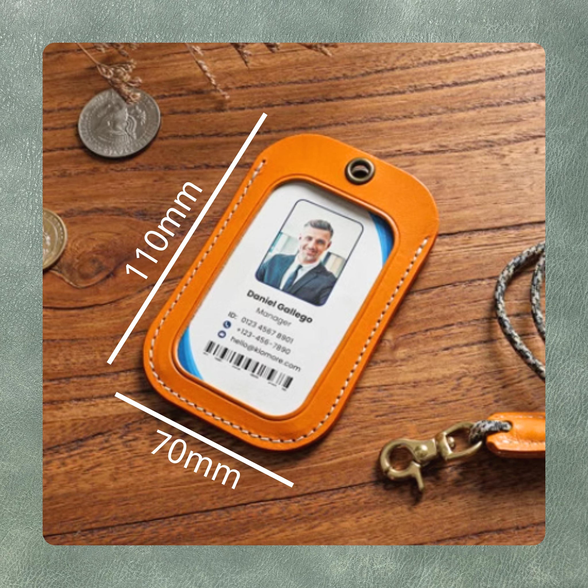 Work ID Holder Leather Die Cutting, Bus Card Holder Leather Craft Kraft Paper Tools for Cutting Leather, Fabric and Paper Personalized Dies