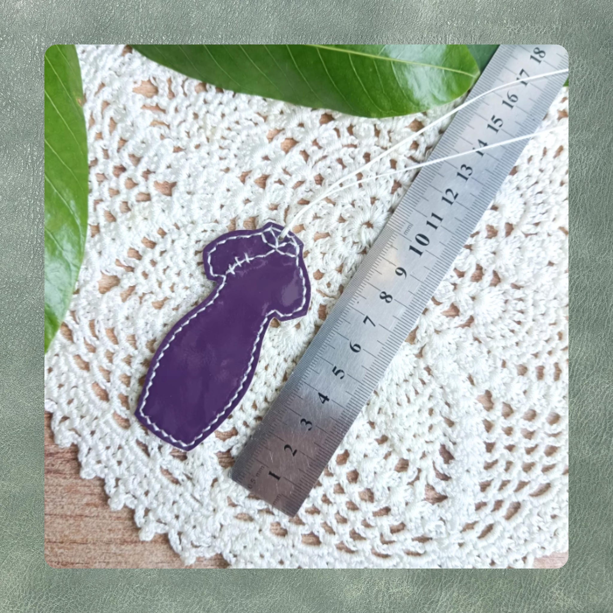 High-quality leather cheongsam pendant cutting die/precision steel knife punching tool/custom Chinese style keychain craft cutting kit